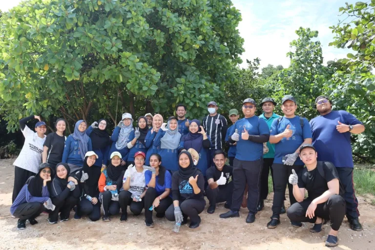 Beach Clean Up
